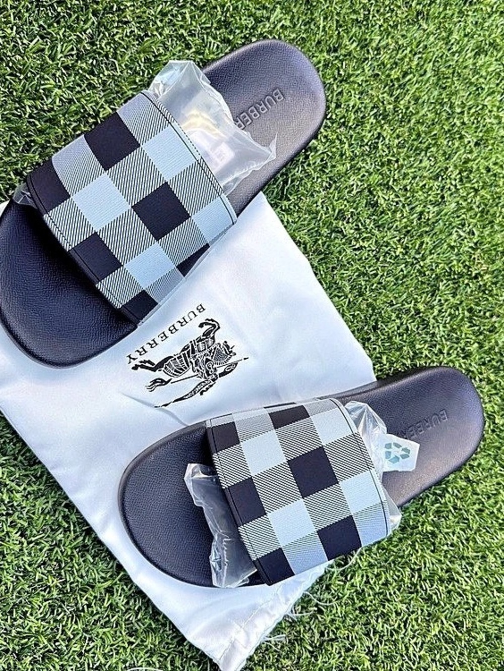 Burberry Checkered Slide Sandals Black & White US 4 NWT